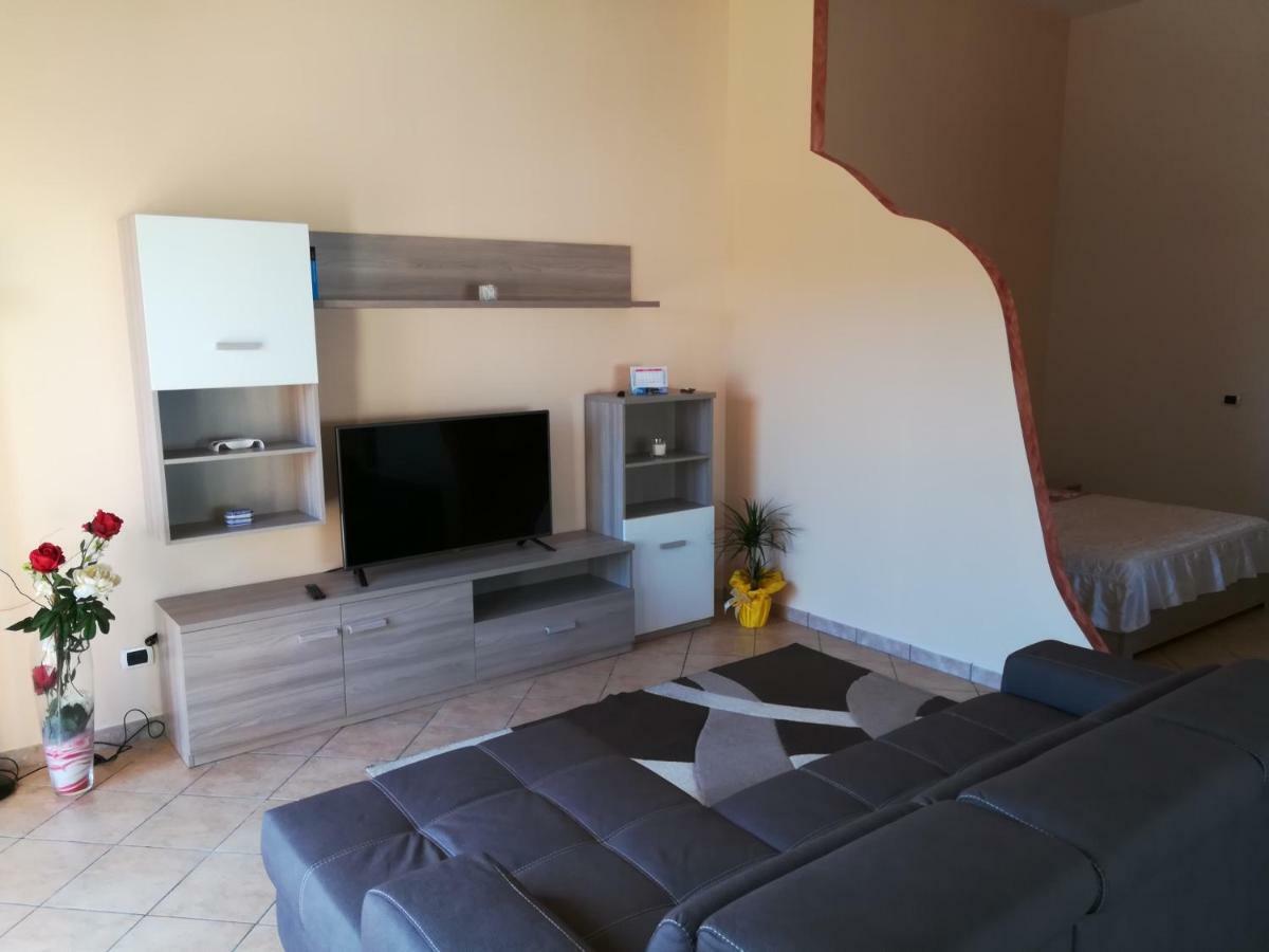 Dolce Casa Sara Villa Collemeto Exteriör bild