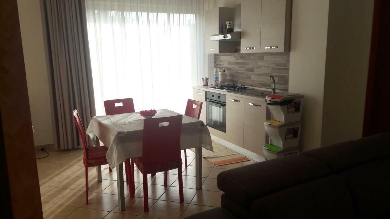 Dolce Casa Sara Villa Collemeto Exteriör bild