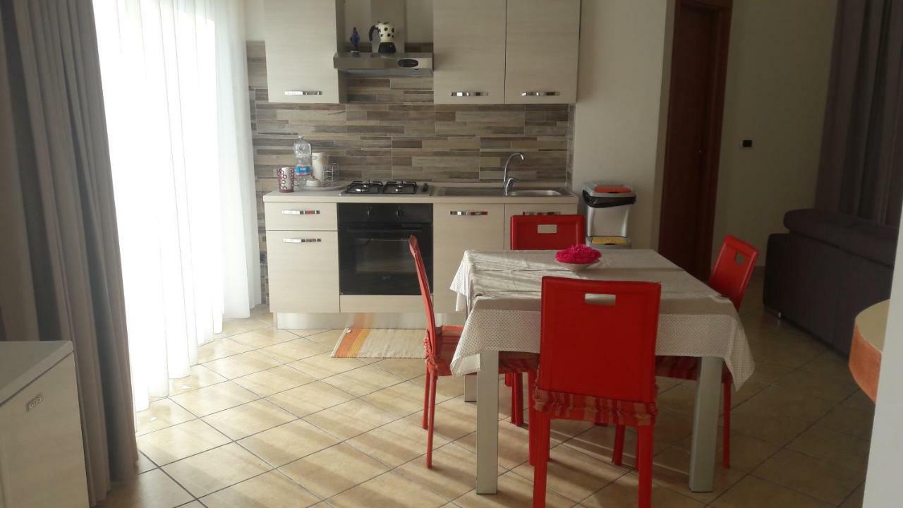 Dolce Casa Sara Villa Collemeto Exteriör bild